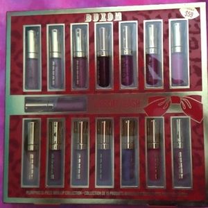 BNIB BUXOM Lips off leash set $59
Plumping 15 pc